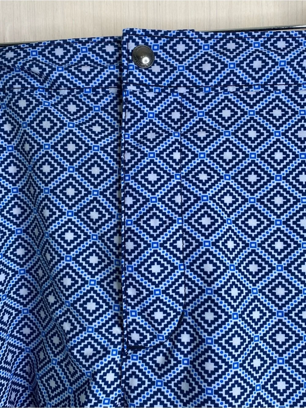 Land’s End Lined Sunset Swim Trunks Blue Geometric 7” Inseam XL (40-42)